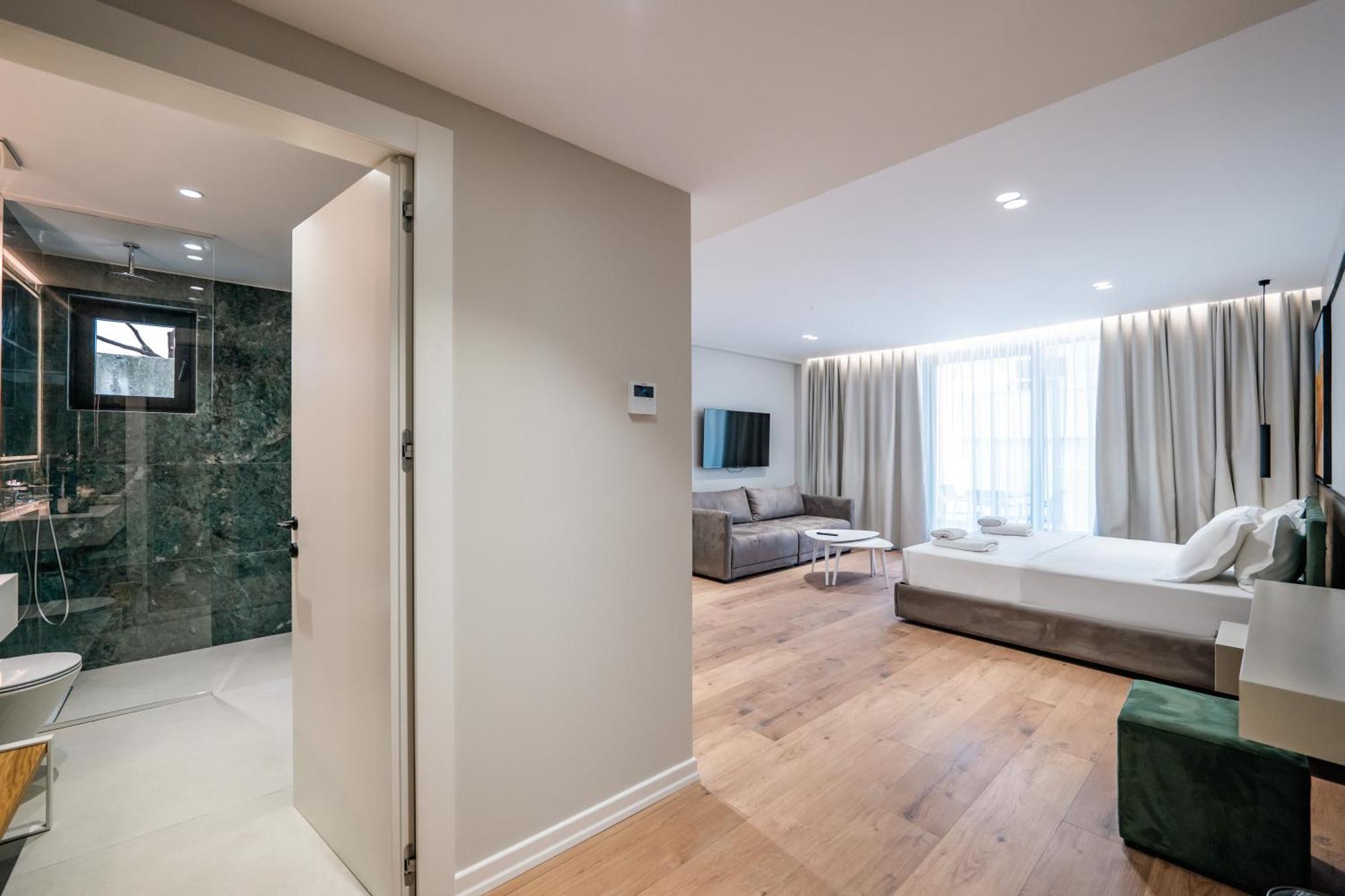 Boe Luxury Hotel 4*